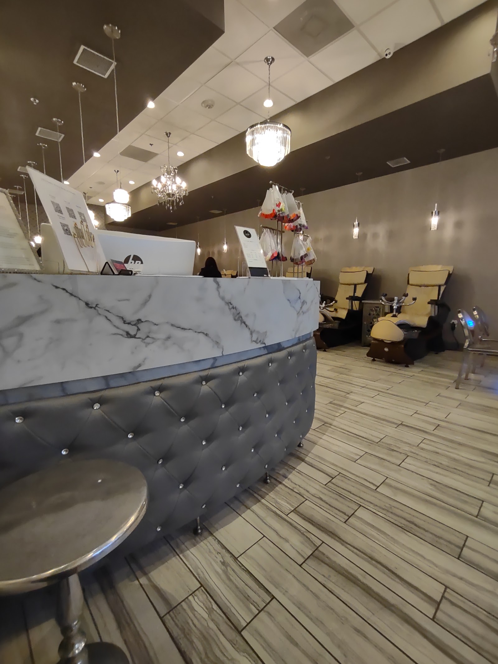 Blush Nail Bar & Spa nail photo 6